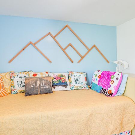 Waterfront Virginia Retreat With Canoe, Pets Welcome Rileyville Zewnętrze zdjęcie