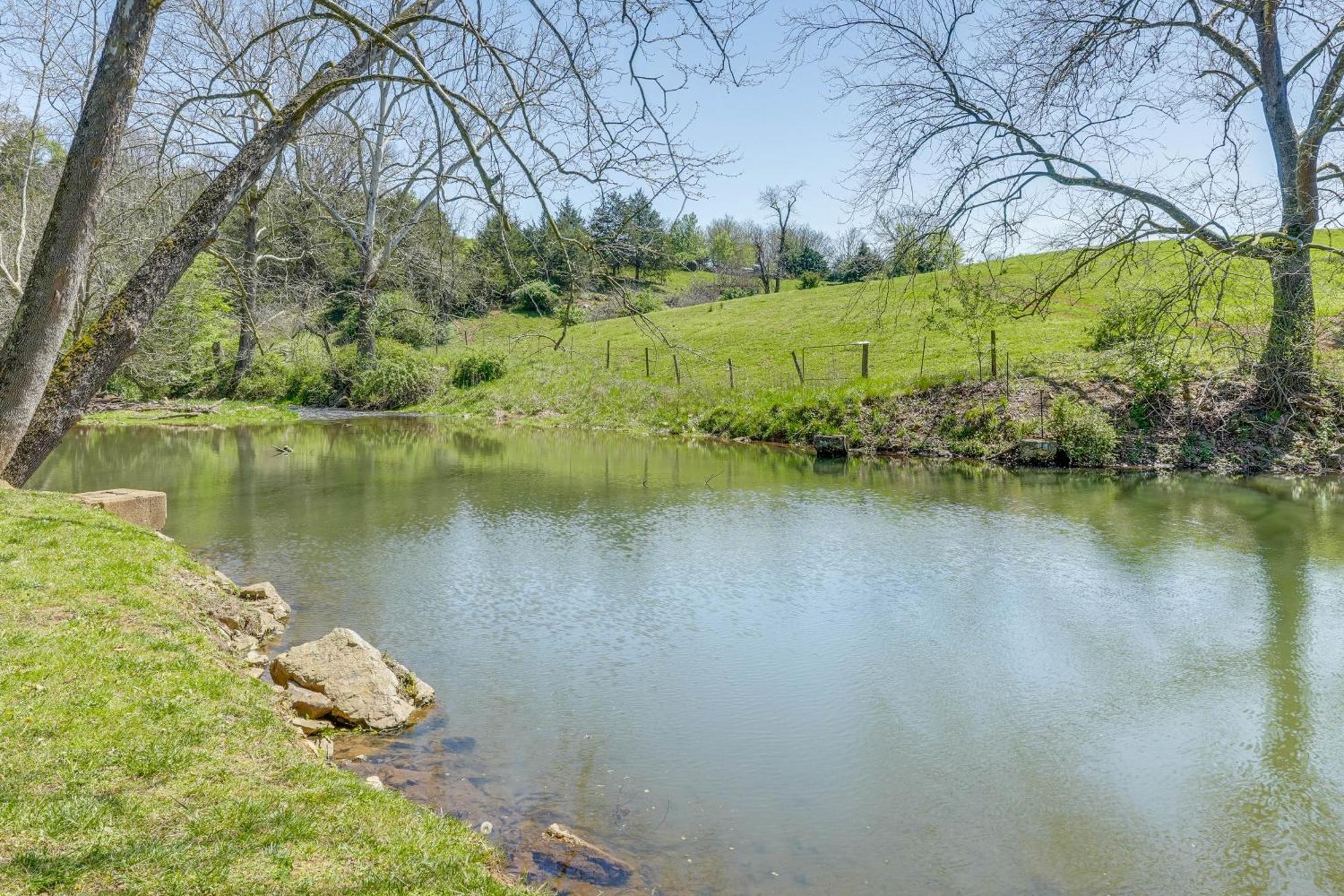 Waterfront Virginia Retreat With Canoe, Pets Welcome Rileyville Zewnętrze zdjęcie