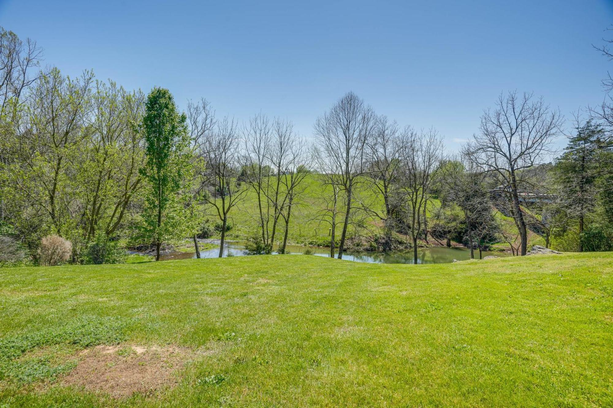 Waterfront Virginia Retreat With Canoe, Pets Welcome Rileyville Zewnętrze zdjęcie